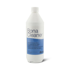 Een fles Bona Cleaner