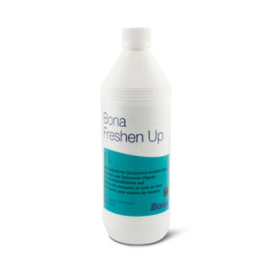 Een fles Bona Freshen Up